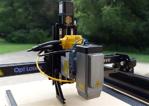 Cutting and Engraving Laser Heads .